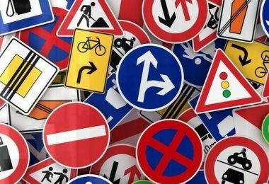 "KÖZLEKEDÉSBIZTONSÁG - A MI KEZÜNKBEN VAN"